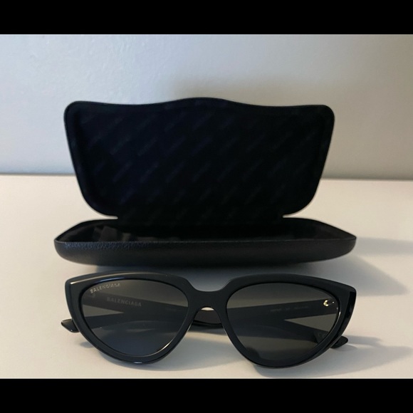 BALENCIAGA Sunglasses Tip Cat 2.0 0182S - Picture 1 of 8